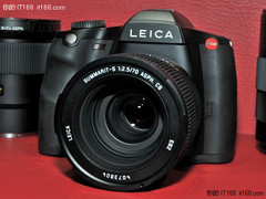 中画幅专业数码徕卡s2+70促销价166000 