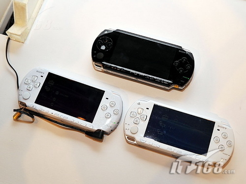 掌上游戏机之霸 SONY PSP3000天下无双 - IT