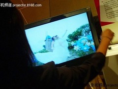 扔了眼镜吧！Computex展出裸眼3D新技术