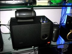 一眼便难忘 耳神ER-2090音箱造型极别致