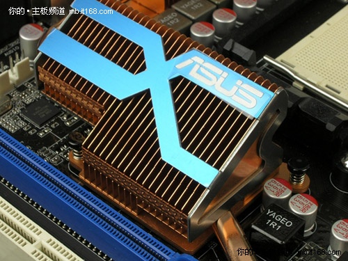 AMD K10 CPU最高超7G，使用华硕主板