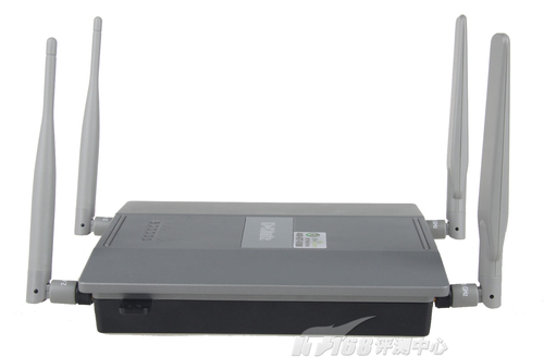 新上市高端无线AP D-LinkDAP2690抢先测