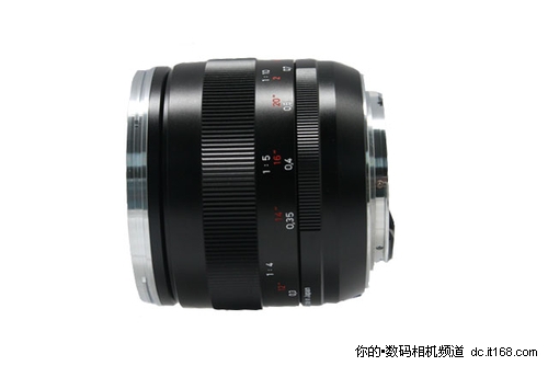 8090元：蔡司Makro-Planar T* 2/50 ZE