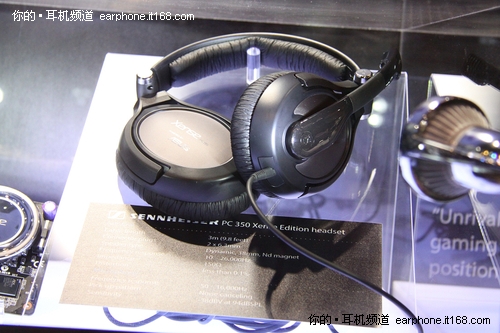 Computex2010：华硕展示声卡耳机新品