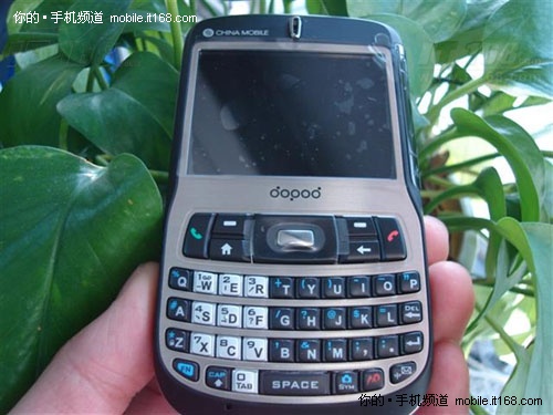 Qwerty全键盘售价低廉 多普达C720仅950