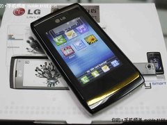 [上海]LG拍照手机 GC900行货跌破2千元