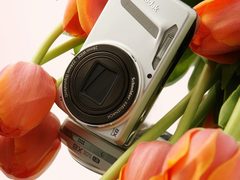 金属机身8X光变——时尚钢铁侠柯达M580