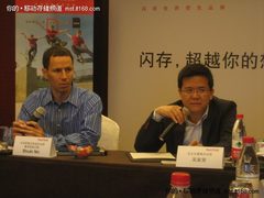 闪迪零售副总裁造访上海 畅谈闪存发展