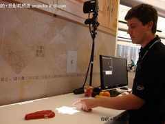 任意平面变触摸屏 Intel 3D投影新应用