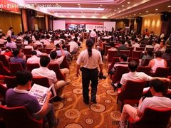 佳能“感动典藏”摄影大赛走进平顶山