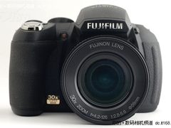 30倍惊人光学变焦 富士HS11现售2620元