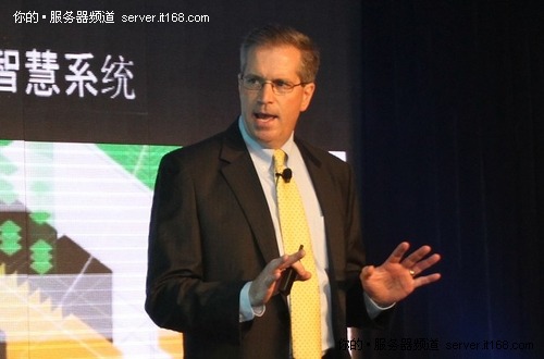 IBM新型Z系列大型机研发背景与中国市场