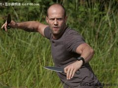 三星星世界联袂《敢死队》问鼎票房冠军