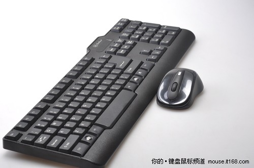 办公套装首选 精晟W8100无线套装新品到