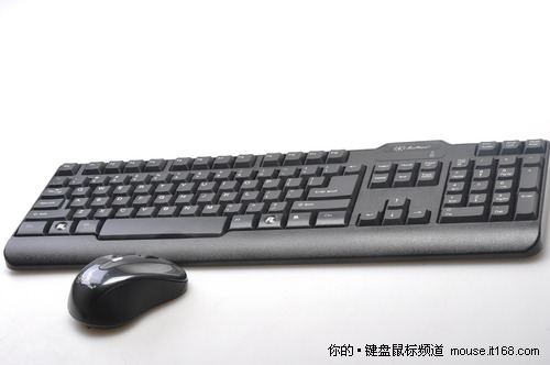 办公套装首选 精晟W8100无线套装新品到