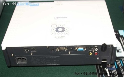 夏普D300XA投影机特价促销大礼包5999元