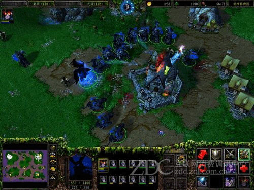 2003年的《魔兽争霸+3:冰封王座》等多个版本