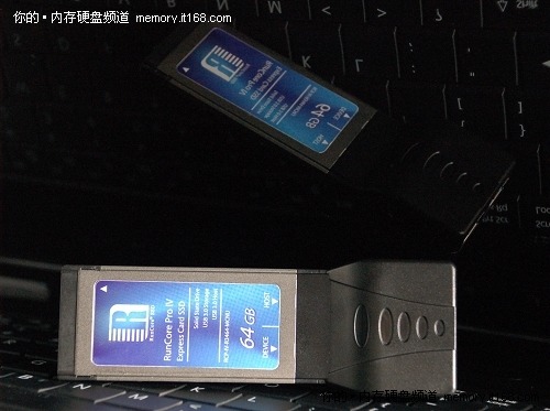 更多源科Express USB 3.0 SSD照片