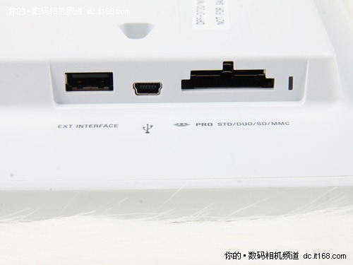 索尼D720WI数码相框外观及细节