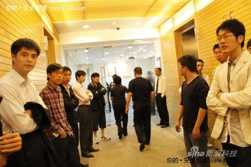 华东代理商百余员工入谷歌上海办公室