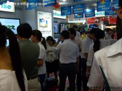 海信智领十一平板消费热潮 推动LED普及