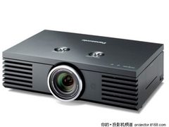 经典完美升级 23800购松下投影AE4000