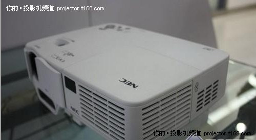 商务投影推荐 NEC NP43+更有精致表现