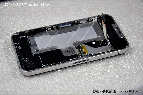 全国首台白色iphone4独家解析