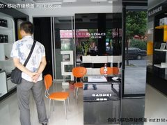 有看有玩　佳的美高清体验店全方位震撼