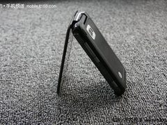 MOTO明智MT810手机掀起智能商务风暴 