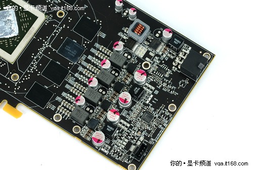 AMD Radeon HD 6870公版拆解