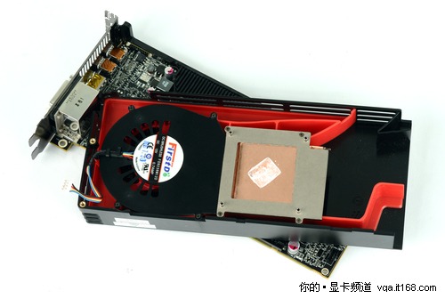 AMD Radeon HD 6870公版拆解