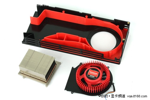 AMD Radeon HD 6870公版拆解