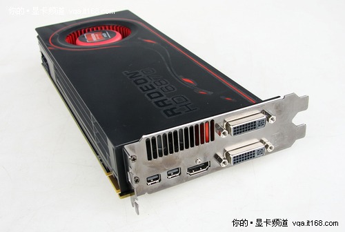 AMD Radeon HD 6870公版外观大图赏