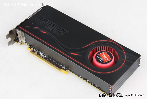 AMD Radeon HD 6870公版外观大图赏