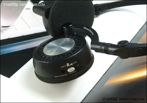 听无线，乐无限：猎音者2.4G耳机MK66