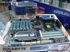 iPad只配垫桌角 看网友晒4路GTX480配置