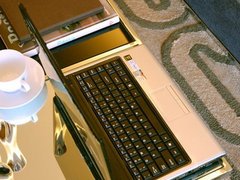 神舟HD4530 DDR3独显优雅本降杀3199起