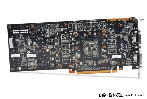 GTX580外观