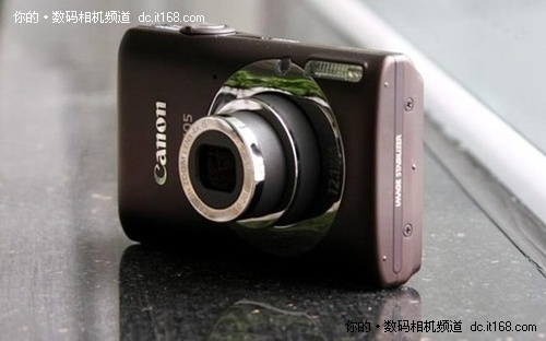 轻薄小卡片猛降 佳能IXUS105售1250元