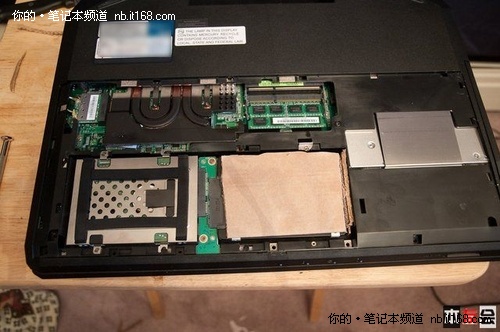 win 7正版科技前沿 华硕新品g53jw评测及拆机教程