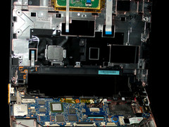 没内存没硬盘？ 东芝智能AC100独家拆解