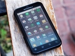 三防机持续热门 Moto MB525昆明仅1830