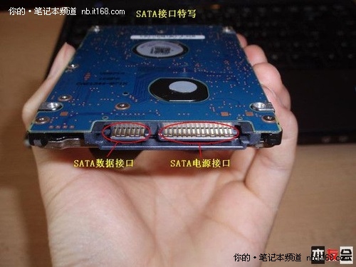 5寸硬盘,型号是mhx2160bh,容量160gb,转速5400rpm,接口标准为sata 1.