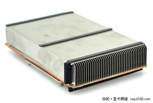 Geforce GTX570均热板散热