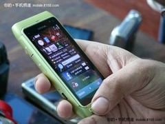 塞班3旗舰直板机 诺基亚N8热卖中现2750