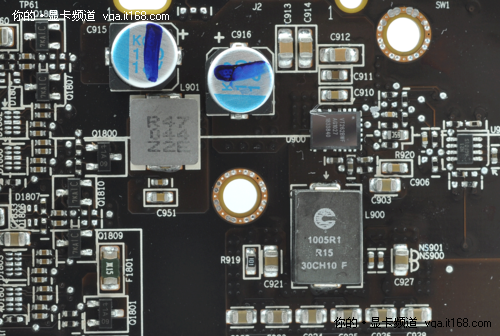 XFX讯景 HD6970，6+2+1相数字供电方案