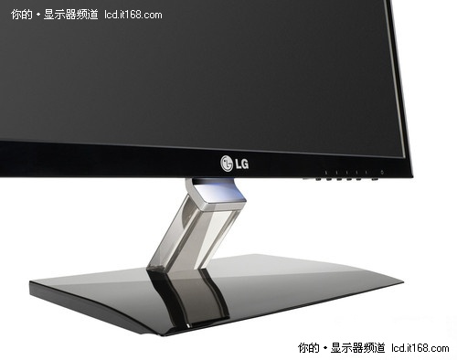 水晶底座+超薄机身 LG E2260T销量火爆