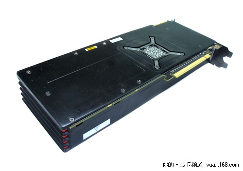 双敏无极HD6970 DDR5黄金版产品图赏