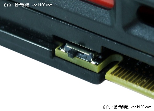 双敏无极HD6970 DDR5黄金版产品图赏